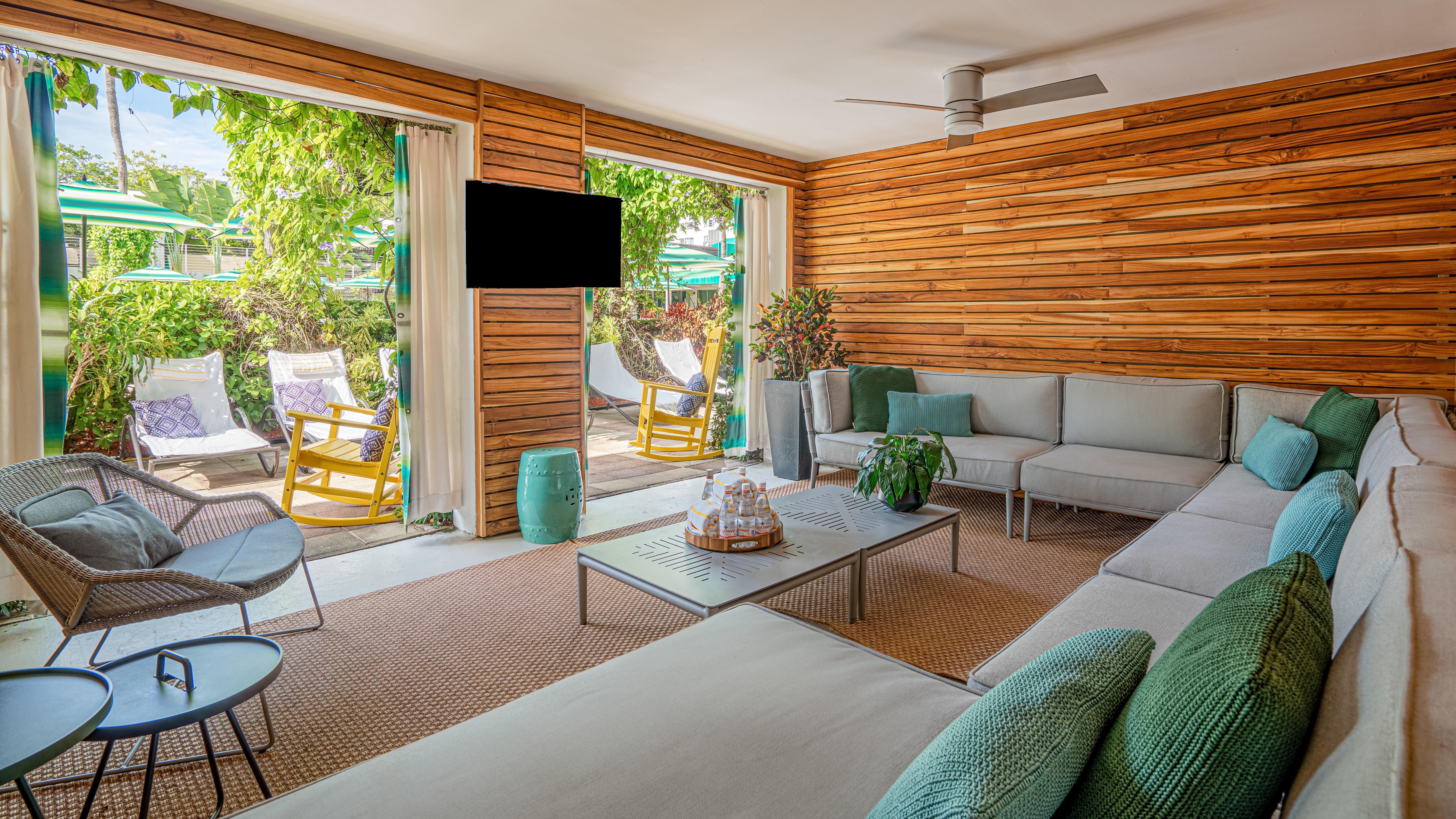 Kimpton Surfcomber Hotel By Ihg Miami Beach Eksteriør bilde