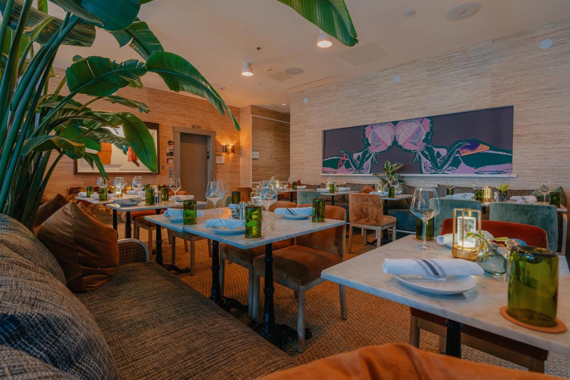 Kimpton Surfcomber Hotel By Ihg Miami Beach Eksteriør bilde